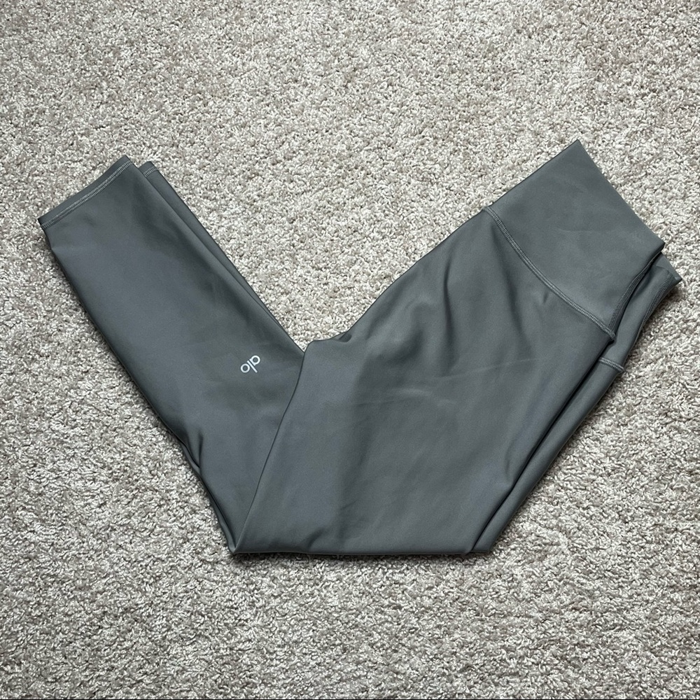 Alo Yoga AirLift Leggings